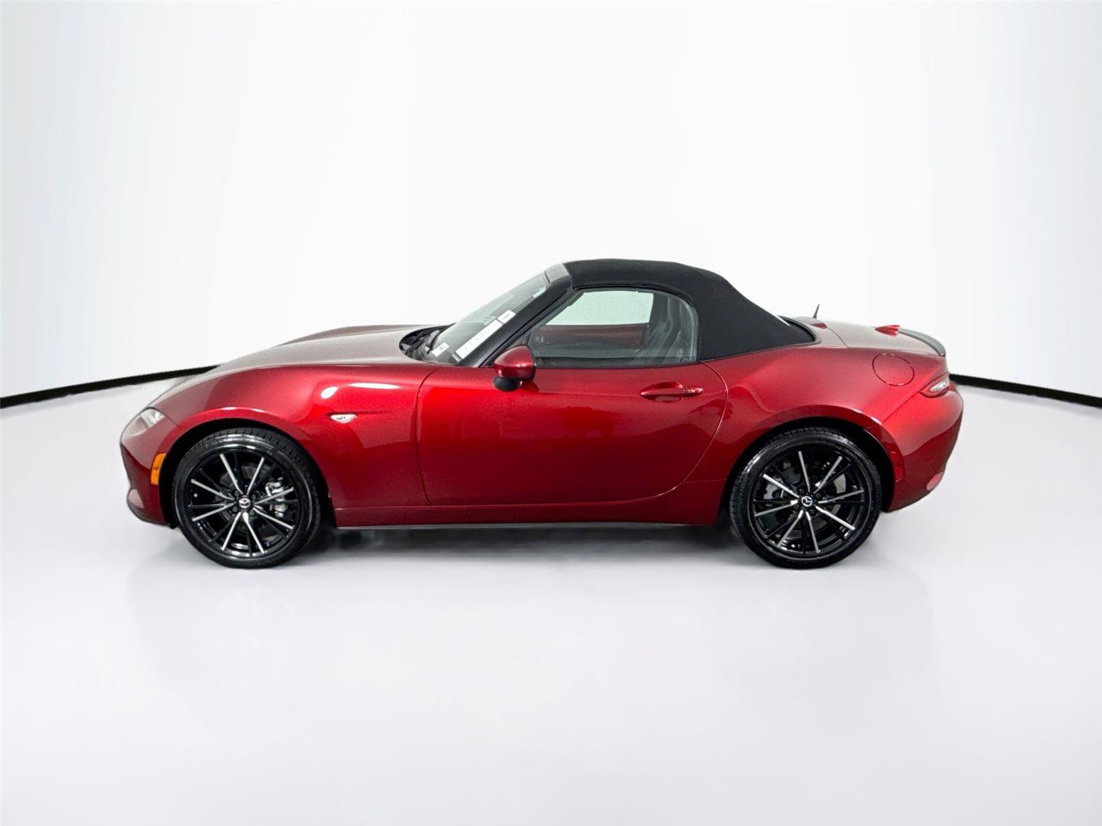 Certified 2025 MAZDA MX-5 Miata Grand Touring RWD image 14