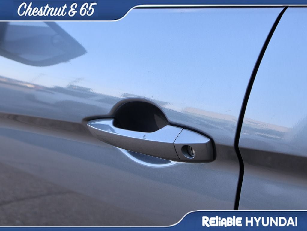 Used 2019 Mitsubishi Eclipse Cross AWD image 19