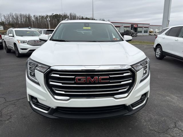 Used 2023 GMC Terrain SLT image 11