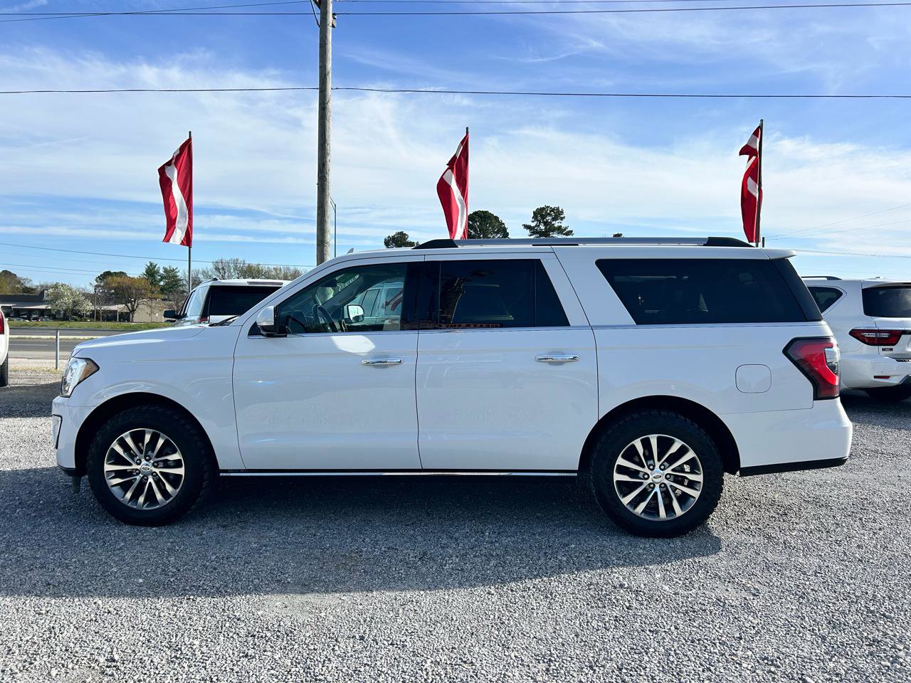 Used 2018 Ford Expedition Max Limited RWD image 26