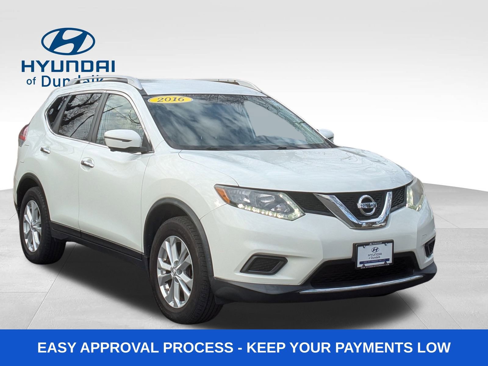 Used 2016 Nissan Rogue SV w/ SV Premium Package image 10