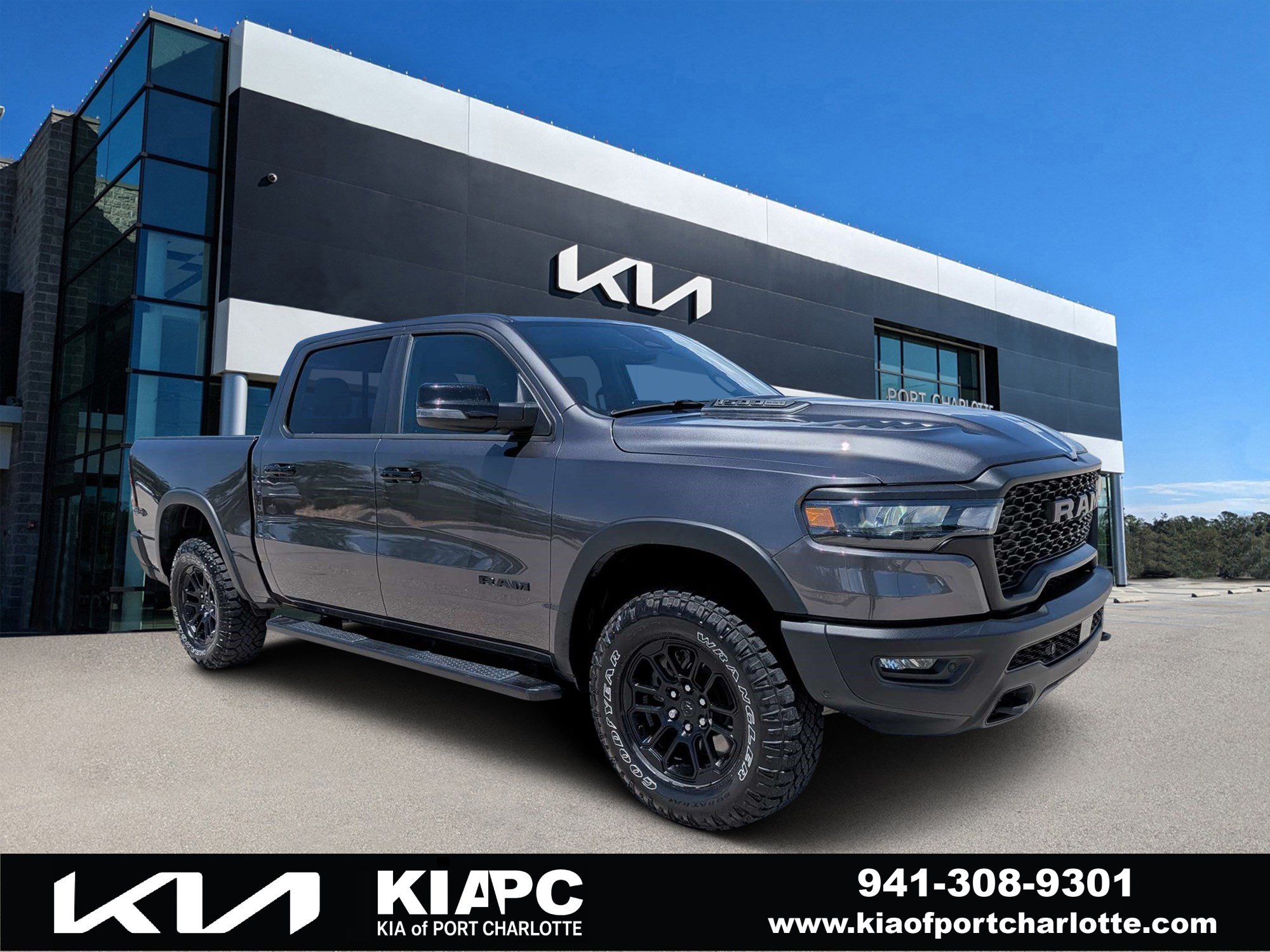 Used 2025 RAM 1500 Rebel w/ Rebel Level 2 Equipment Group AWD/4WD image 1