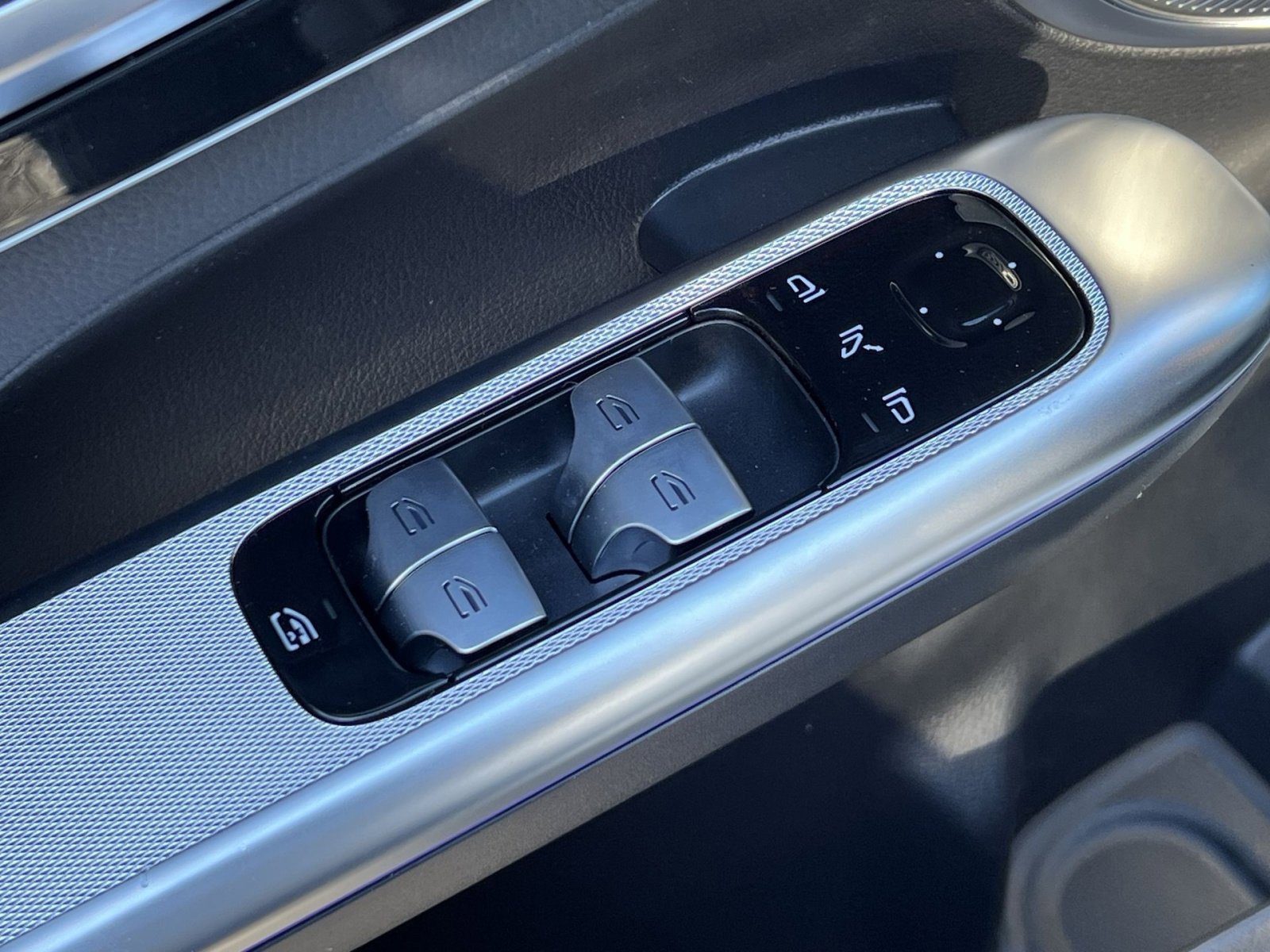 New 2026 Mercedes-Benz GLC 300 GLC 300 Coupe image 13