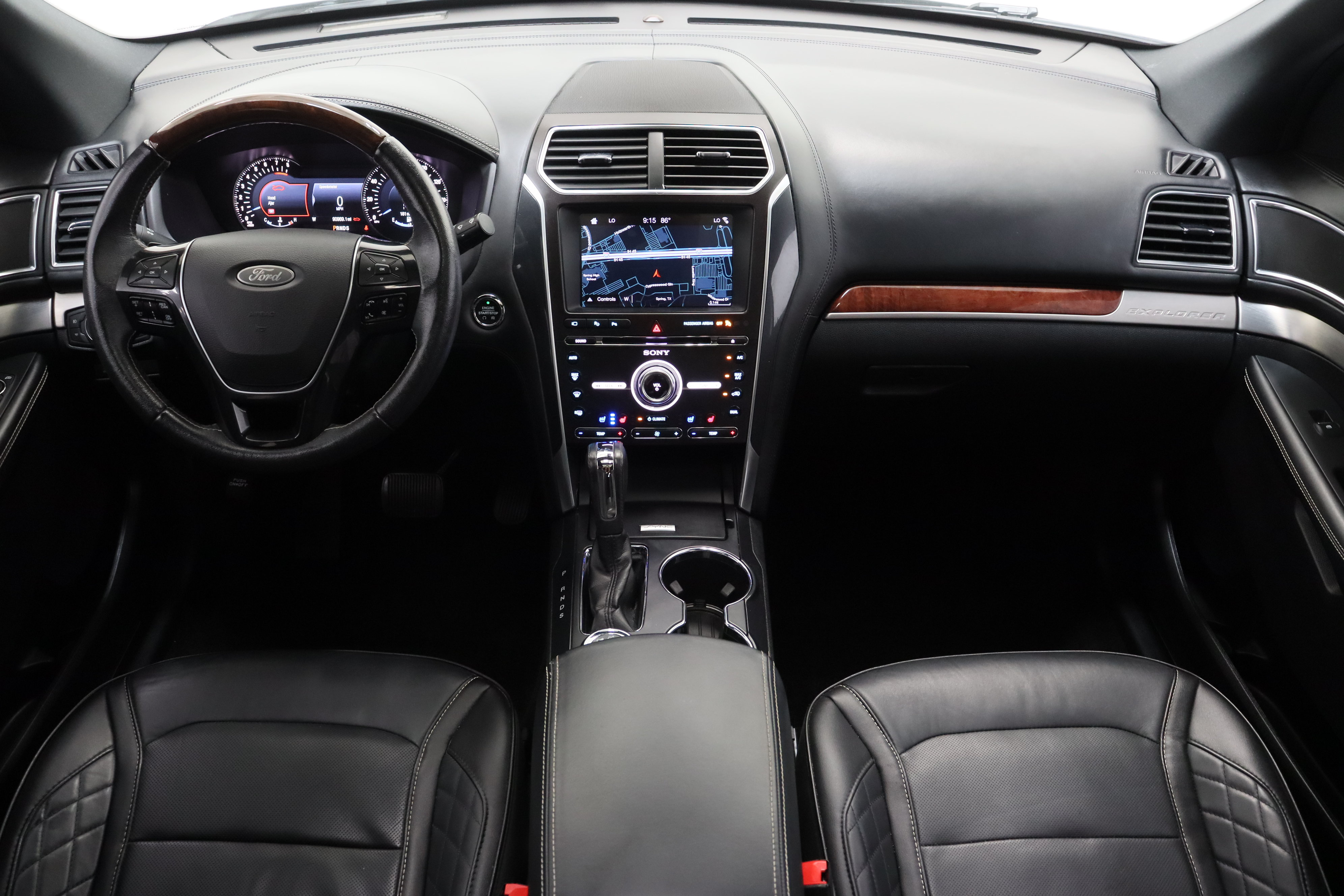Used 2018 Ford Explorer Platinum AWD/4WD image 33