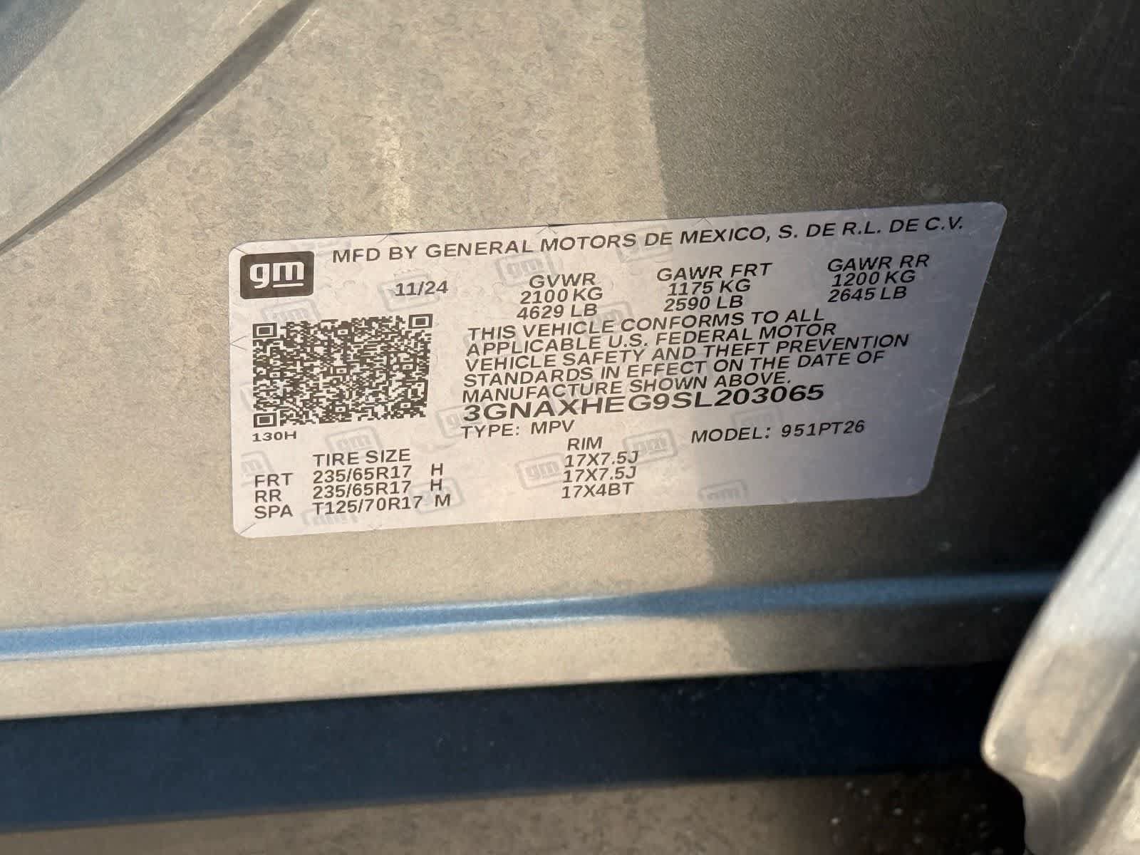 Used 2025 Chevrolet Equinox LT w/ Convenience Package II FWD image 27