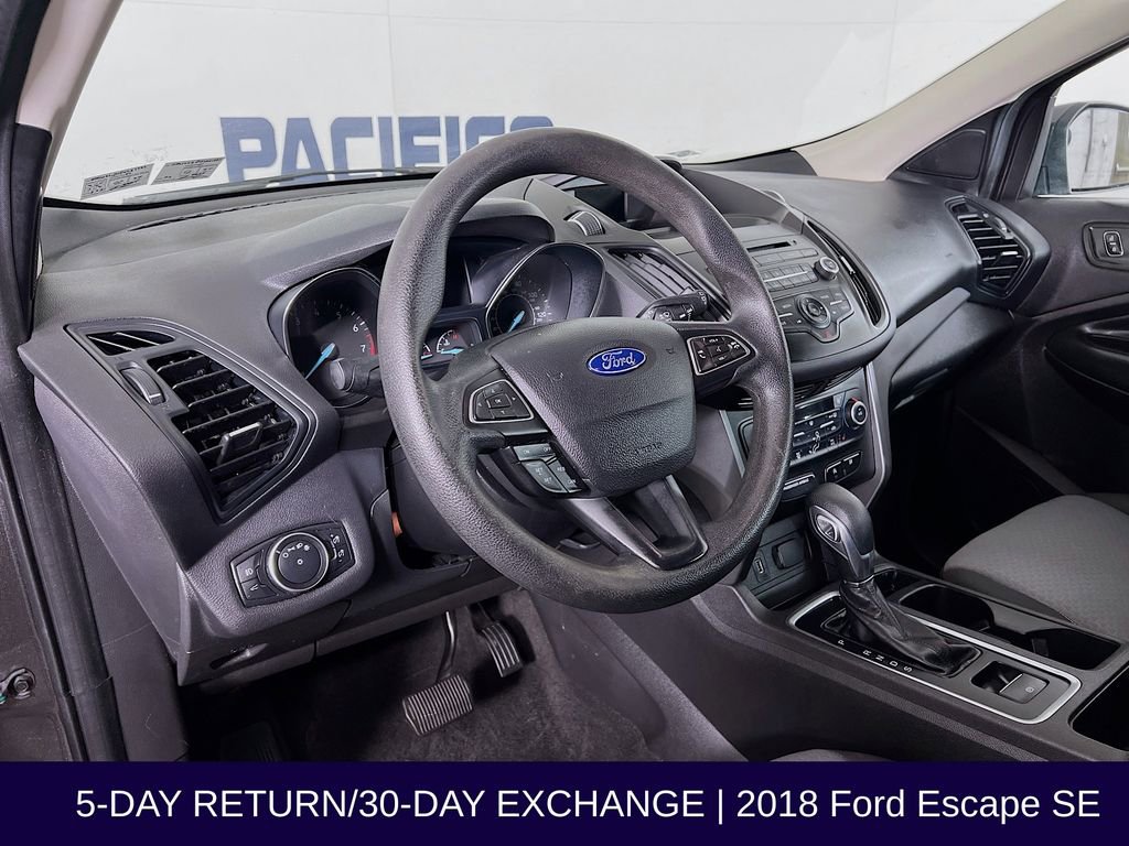 Certified 2018 Ford Escape SE image 11