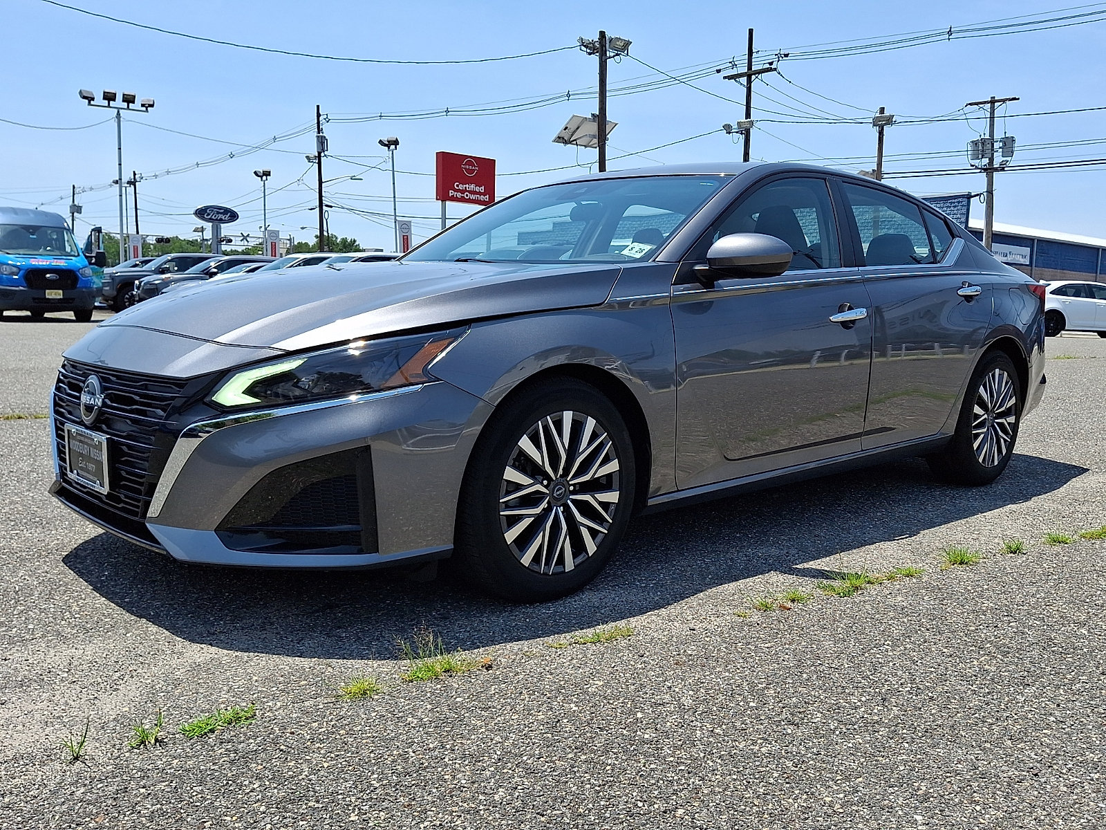 Certified 2023 Nissan Altima 2.5 SV FWD image 3