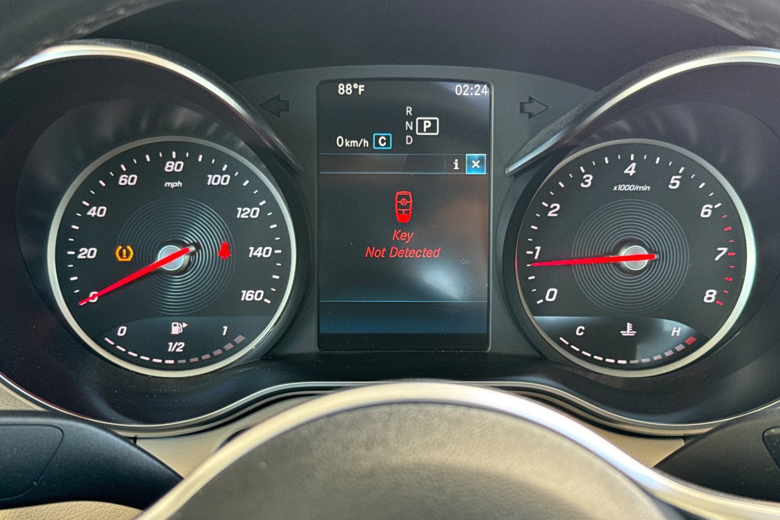 Used 2019 Mercedes-Benz C 300 4MATIC Sedan image 34