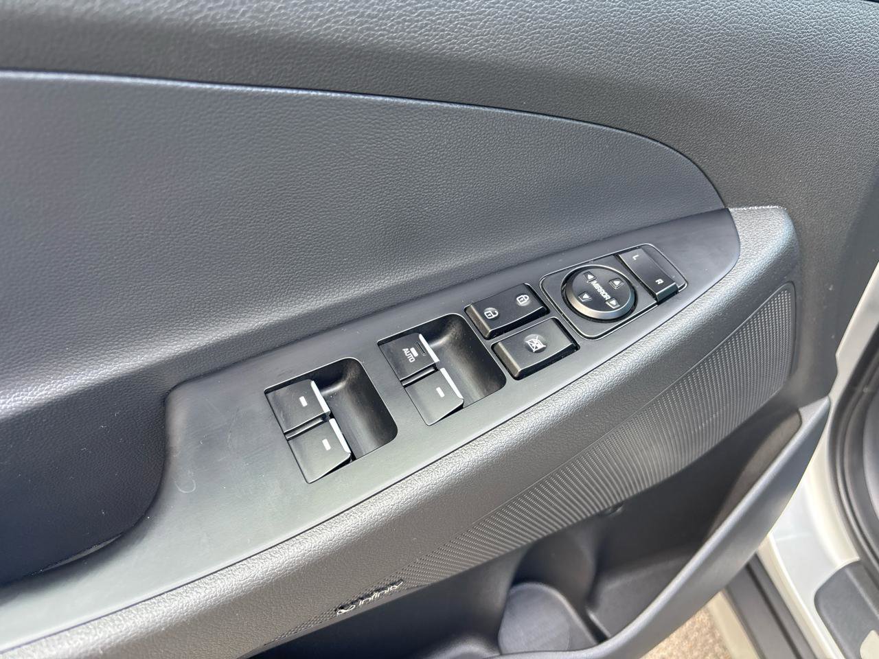 Used 2019 Hyundai Tucson Limited w/ Cargo Package AWD/4WD image 10