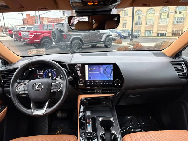 Used 2023 Lexus NX 250 AWD image 15