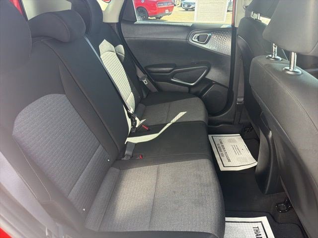 Used 2020 Kia Soul S FWD image 15