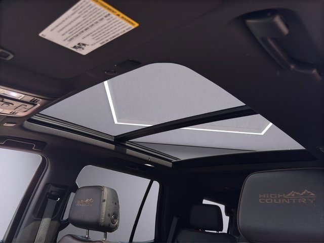 Certified 2024 Chevrolet Tahoe High Country w/ Premium Package image 24