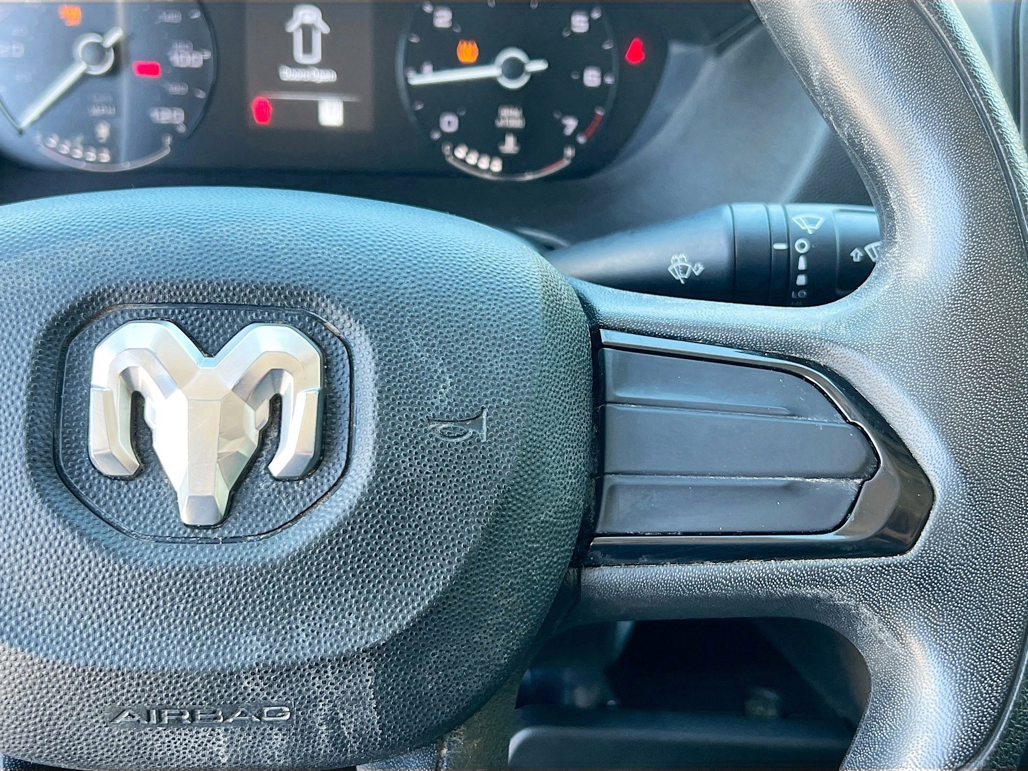 Used 2023 RAM ProMaster 2500 FWD image 19