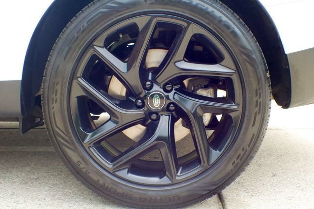 Used 2023 Land Rover Range Rover Sport SE AWD/4WD image 55