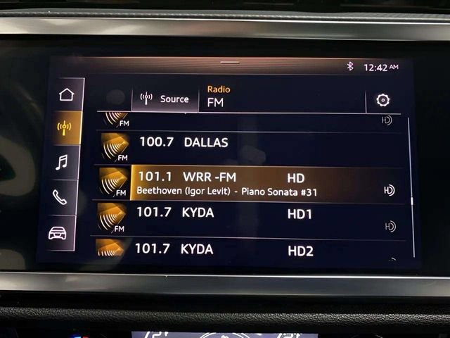 Used 2020 Audi Q3 2.0T Premium w/ Convenience Package image 38