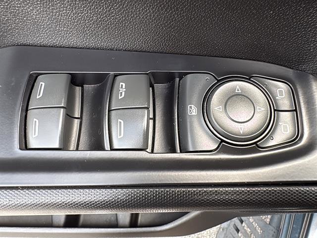 Used 2019 Chevrolet Silverado 1500 Custom Trail Boss w/ Custom Convenience Package AWD/4WD image 23