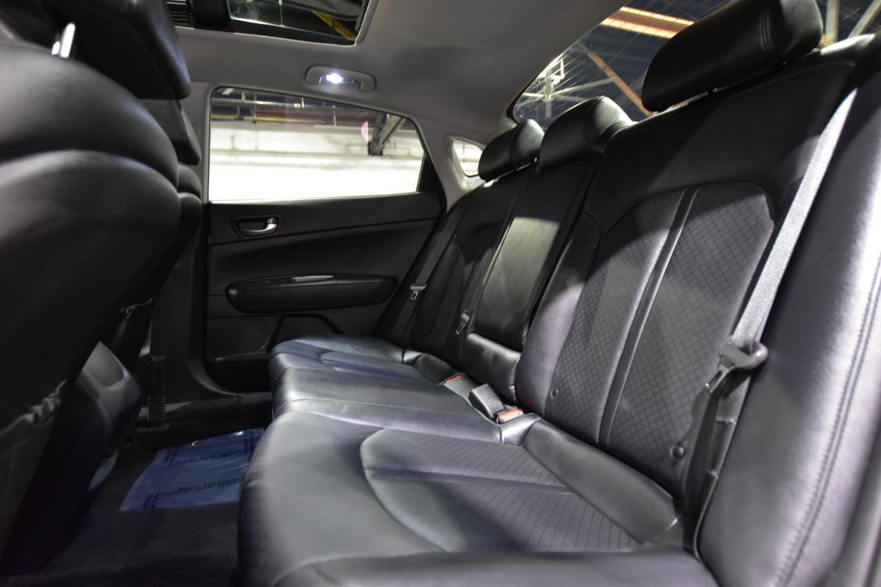 Used 2020 Kia Optima SE FWD image 32