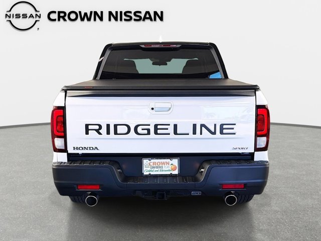 Used 2025 Honda Ridgeline Sport image 7