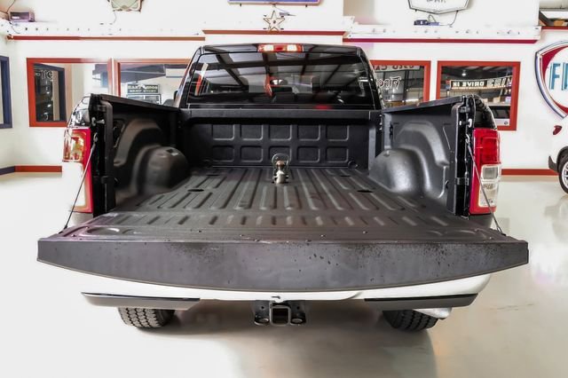 Used 2023 RAM 2500 Tradesman w/ Chrome Appearance Group AWD/4WD image 8