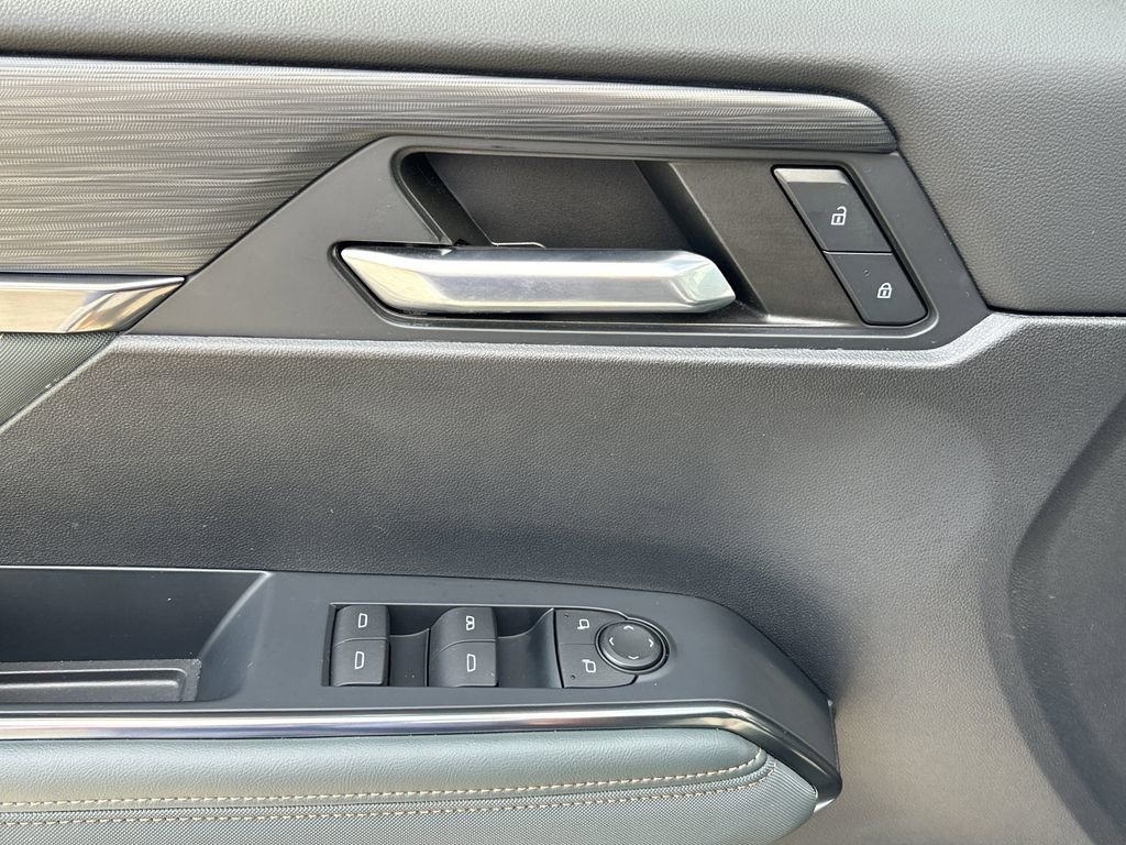 Certified 2024 GMC Acadia AT4 w/ Luxury Package image 20