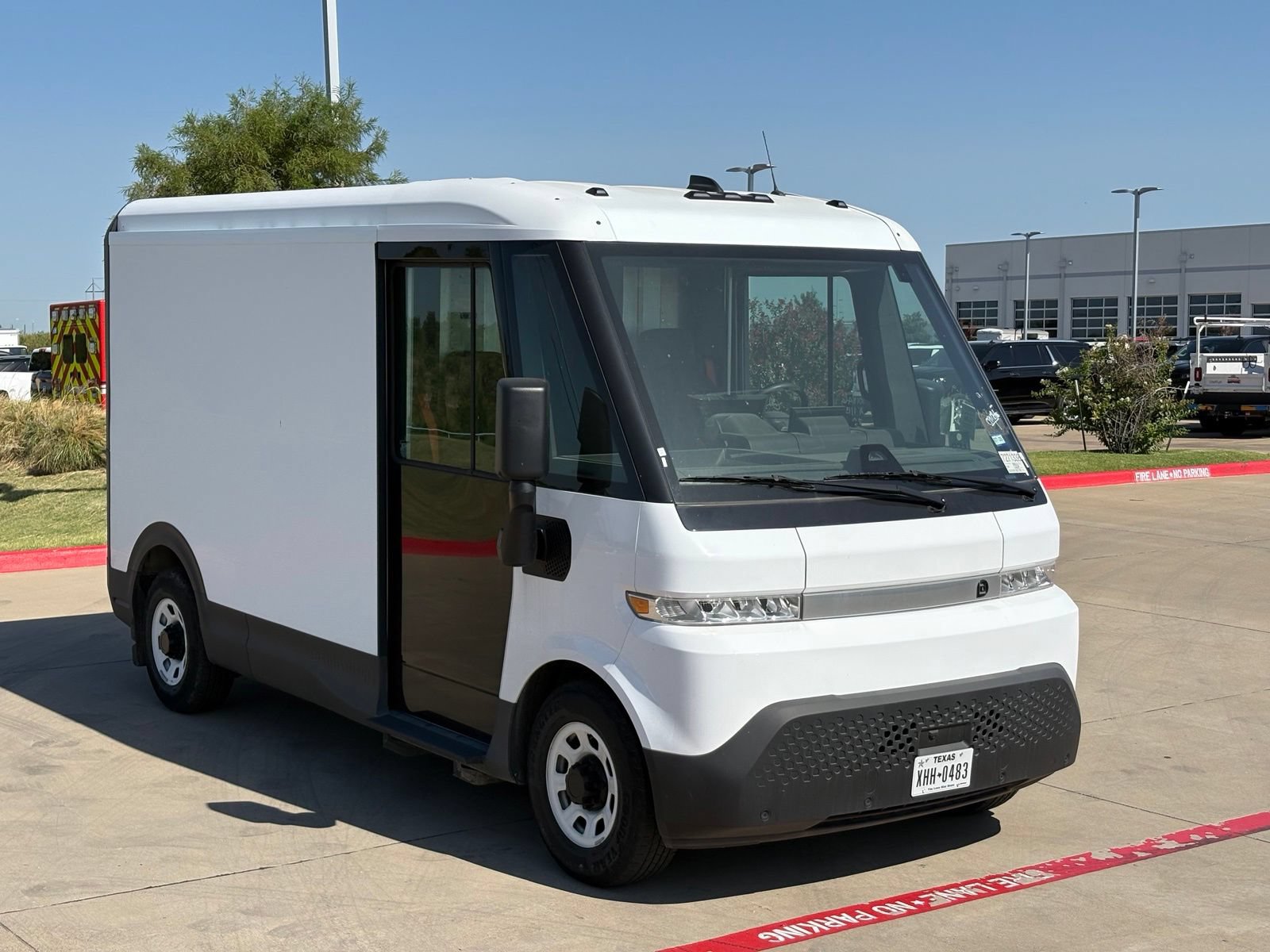 Used 2024 Chevrolet Brightdrop 400 w/ Commercial Equipment Package AWD/4WD image 10
