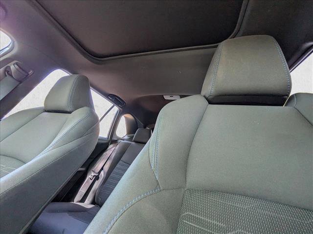 Used 2022 Toyota RAV4 SE w/ Convenience Package image 15