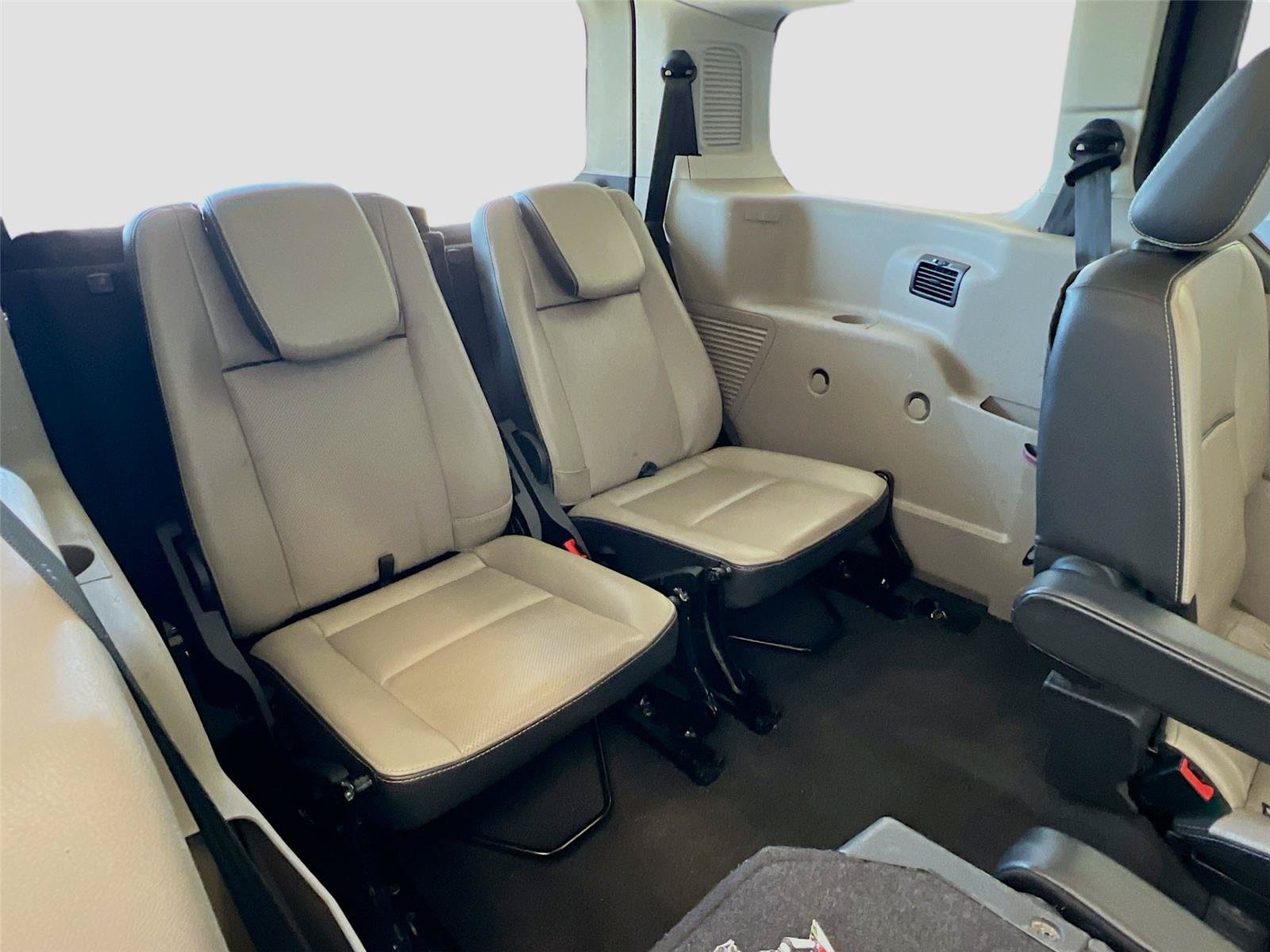Used 2016 Ford Transit Connect Titanium FWD image 26