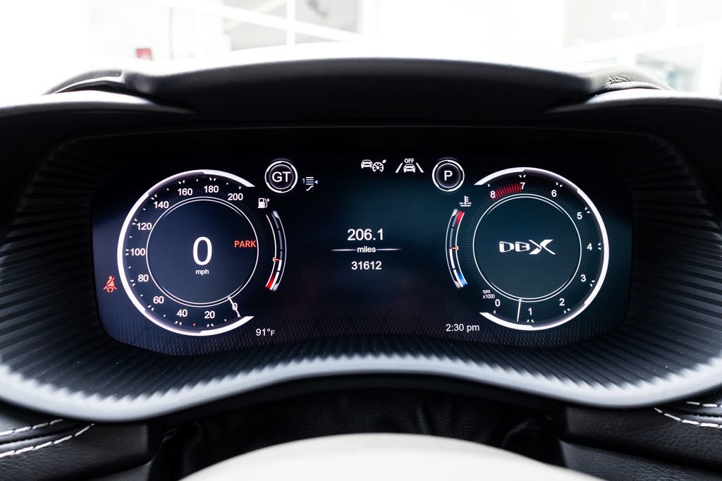Used 2021 Aston Martin DBX AWD/4WD image 23