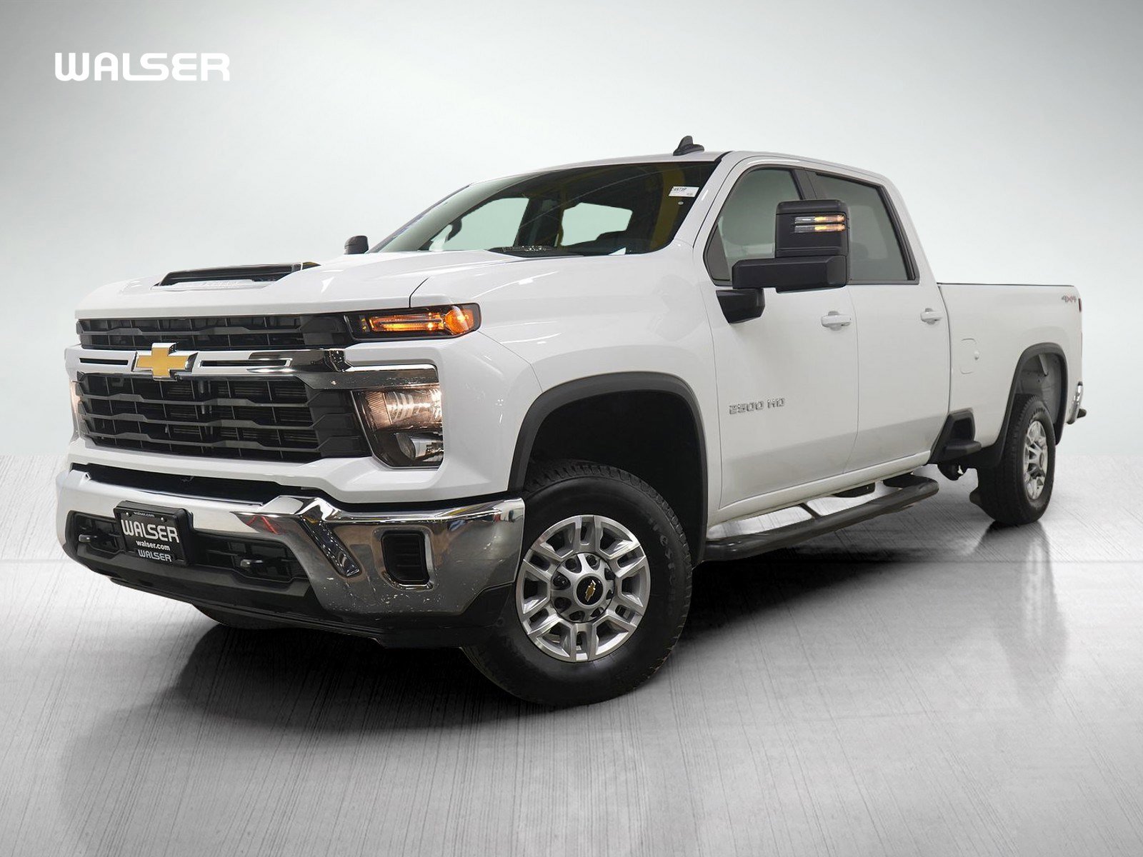 Used 2024 Chevrolet Silverado 2500 LT image 1