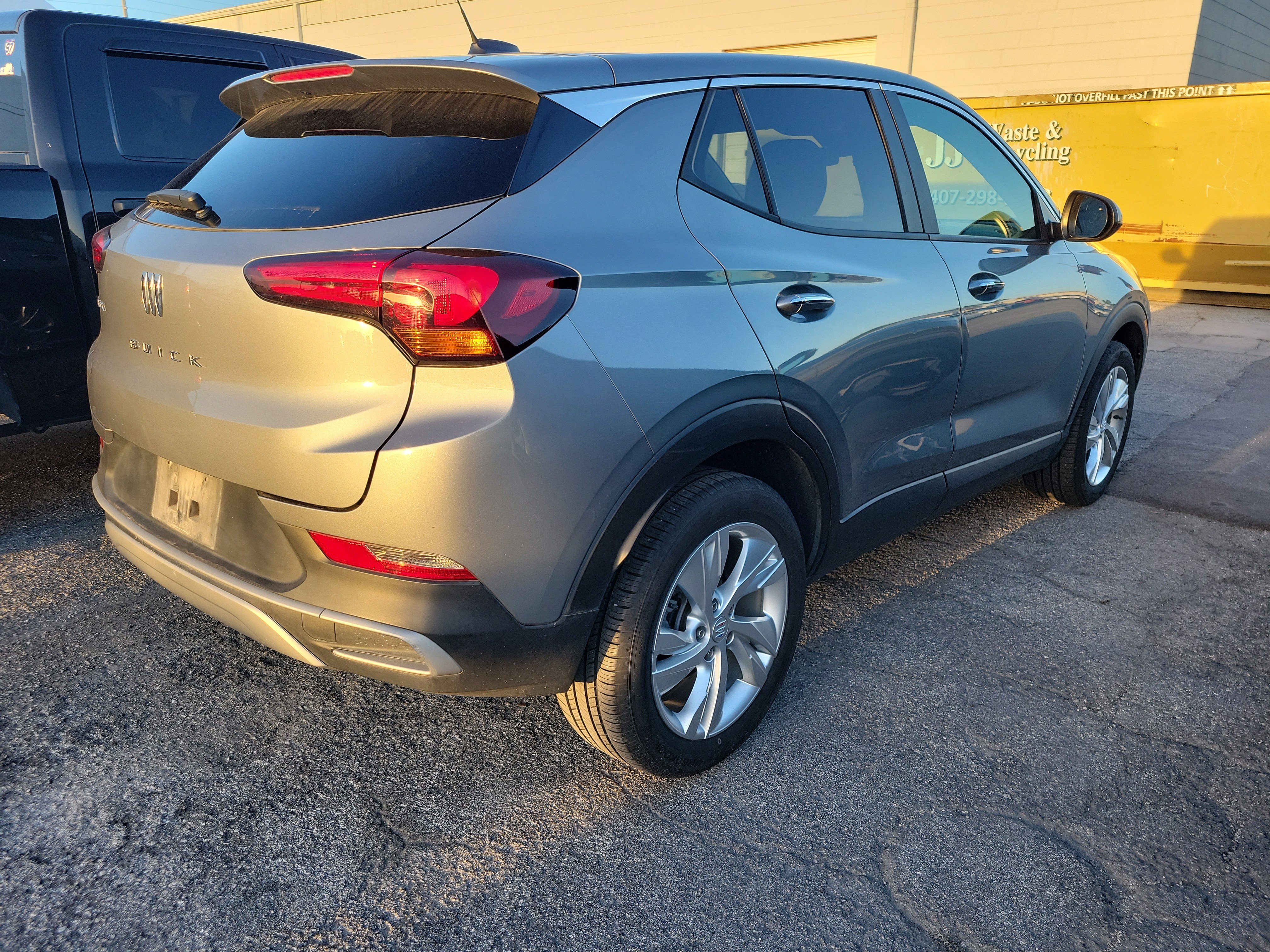 Used 2025 Buick Encore GX Preferred image 5