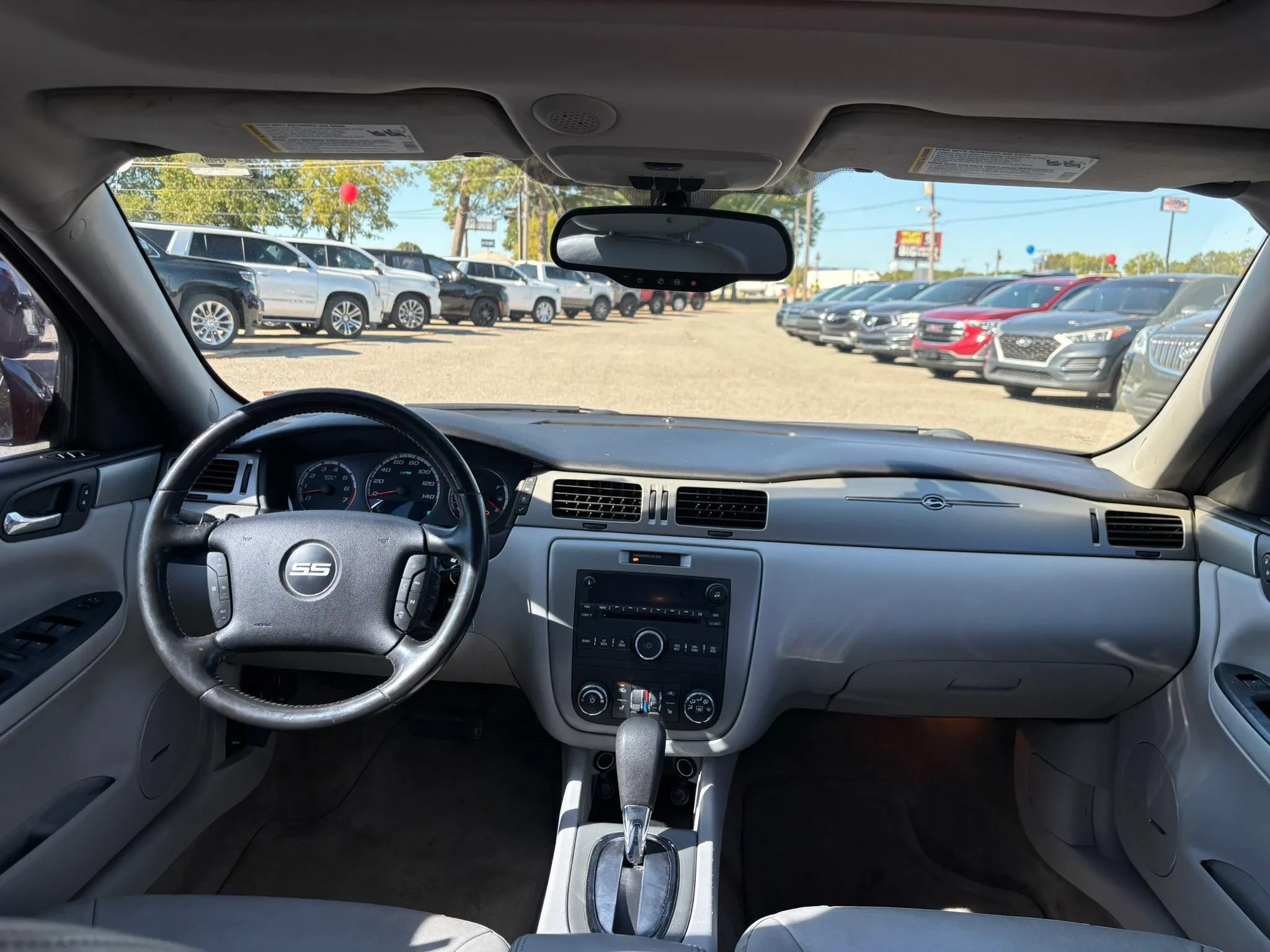 Used 2009 Chevrolet Impala SS w/ Convenience Package FWD image 19