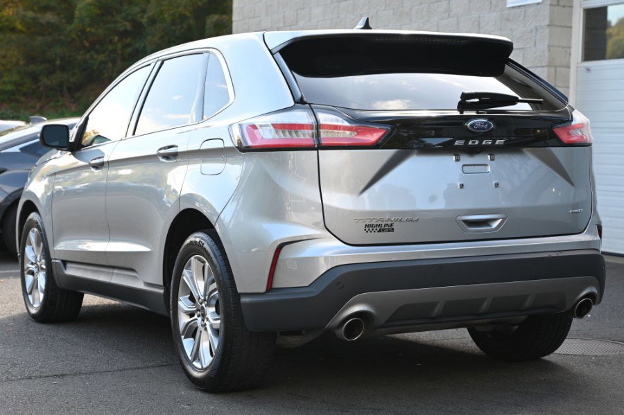 Used 2024 Ford Edge Titanium image 4