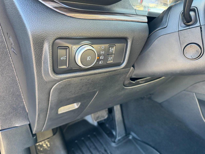 Used 2020 Ford Explorer Limited w/ Class III Trailer Tow Package image 14