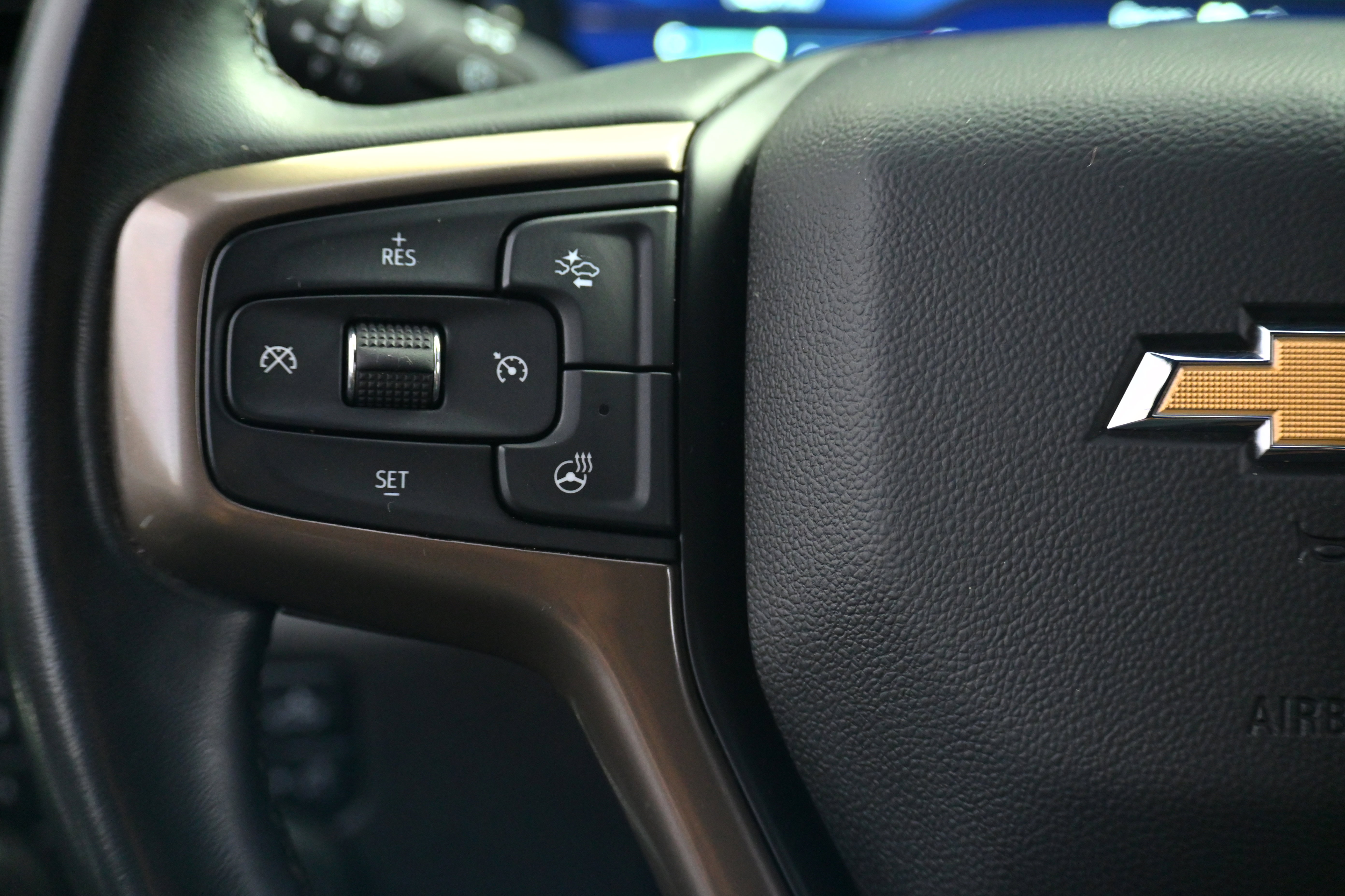 Used 2024 Chevrolet Silverado 2500 High Country w/ High Country Premium Package image 18