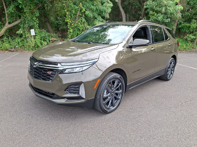 Used 2023 Chevrolet Equinox RS AWD/4WD image 4