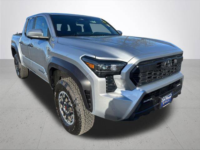 Certified 2024 Toyota Tacoma TRD Off-Road w/ TRD Off Road Premium Package AWD/4WD image 6