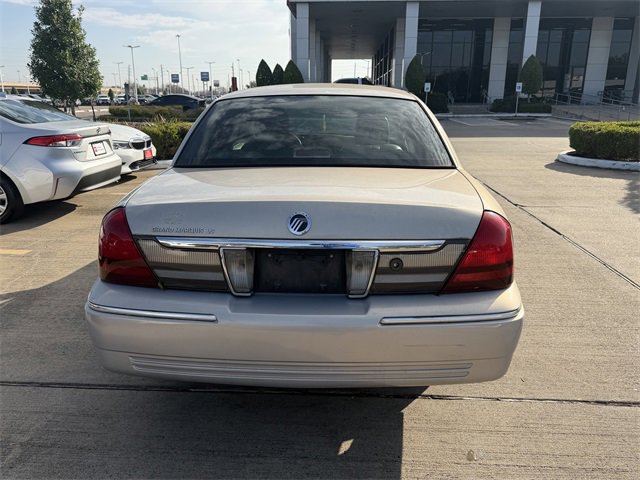 Used 2010 Mercury Grand Marquis LS image 6