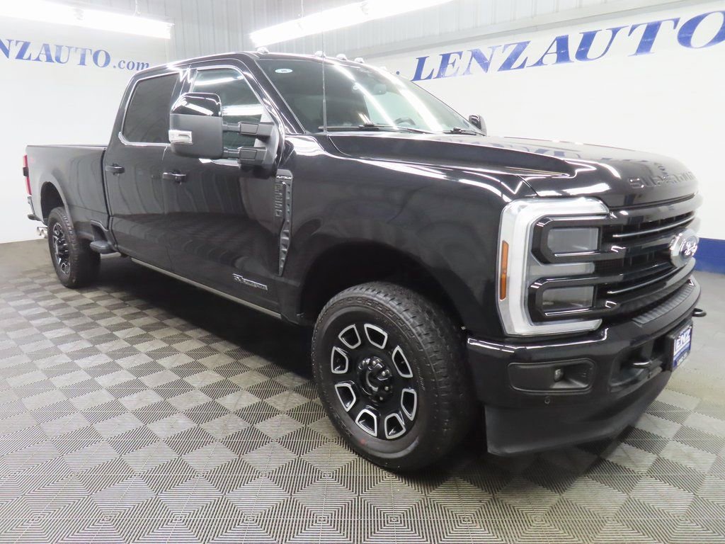 Used 2025 Ford F250 Platinum video 3