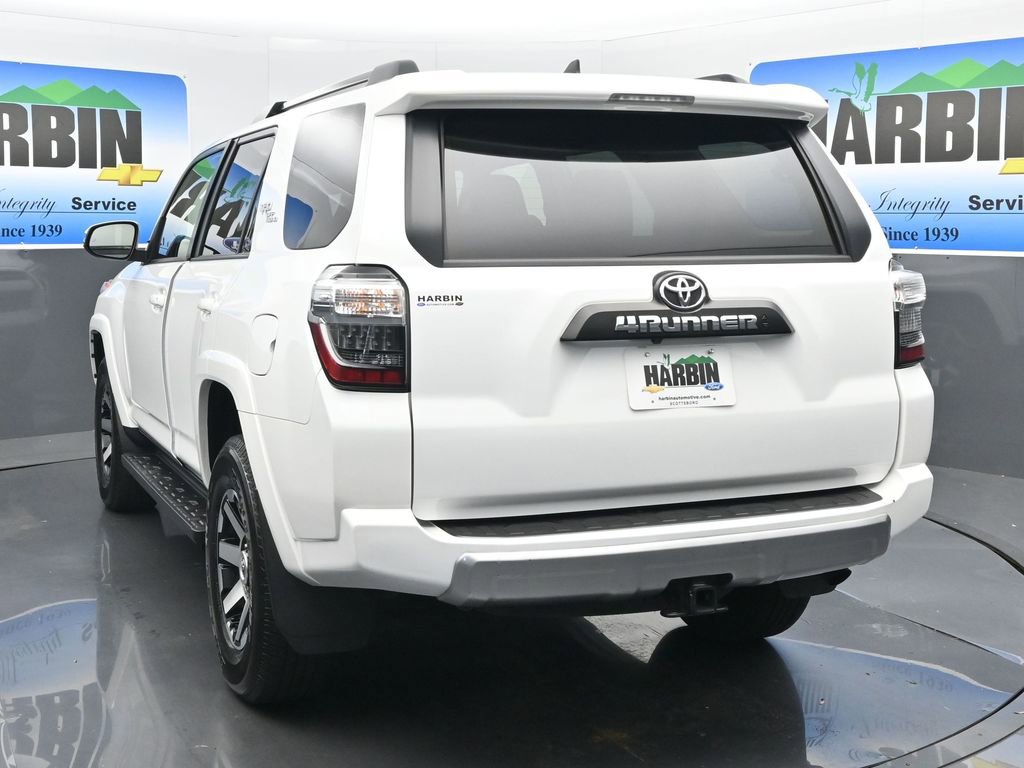 Used 2024 Toyota 4Runner TRD Off-Road Premium image 4