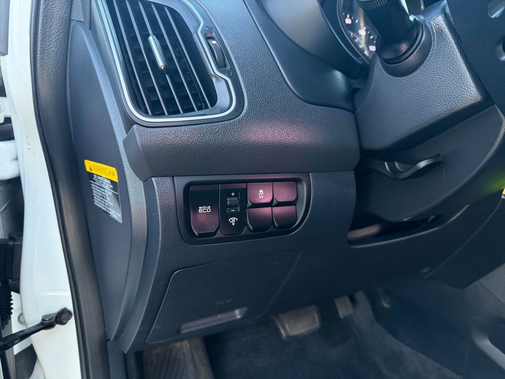 Used 2016 Kia Rio LX image 12