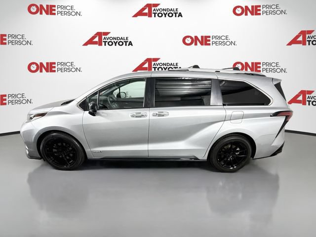 Certified 2021 Toyota Sienna XSE FWD image 5