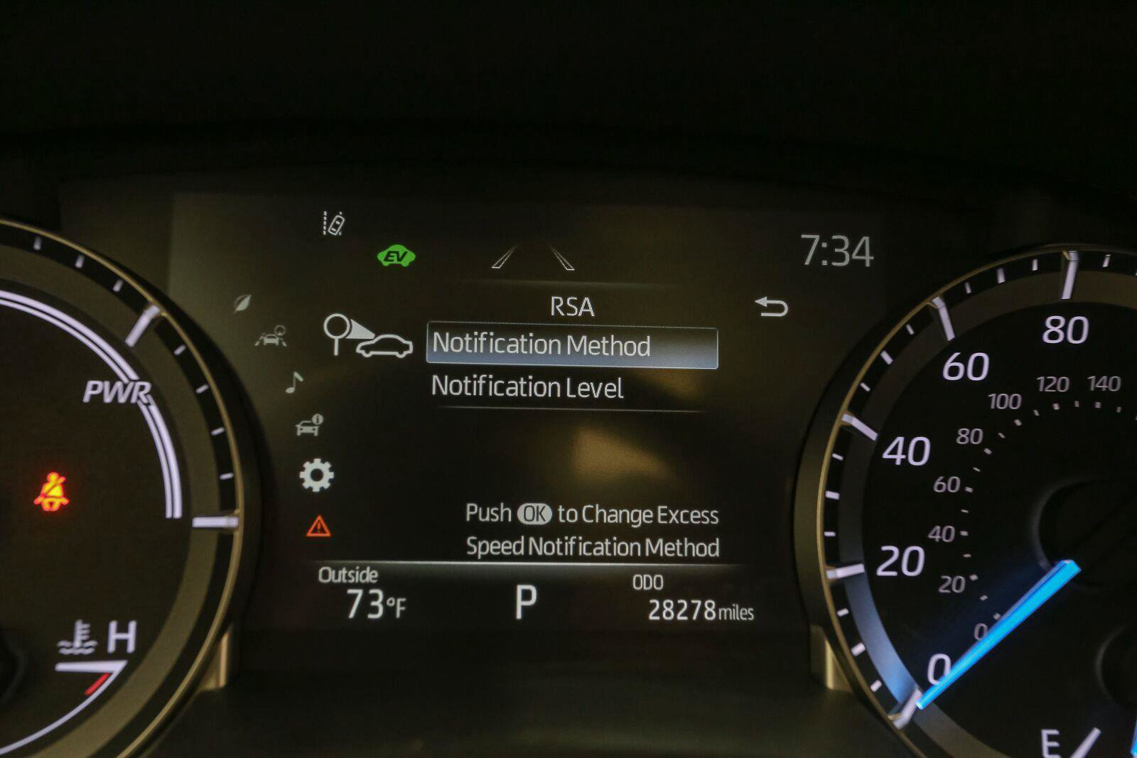 Used 2023 Toyota Highlander XLE AWD/4WD image 44