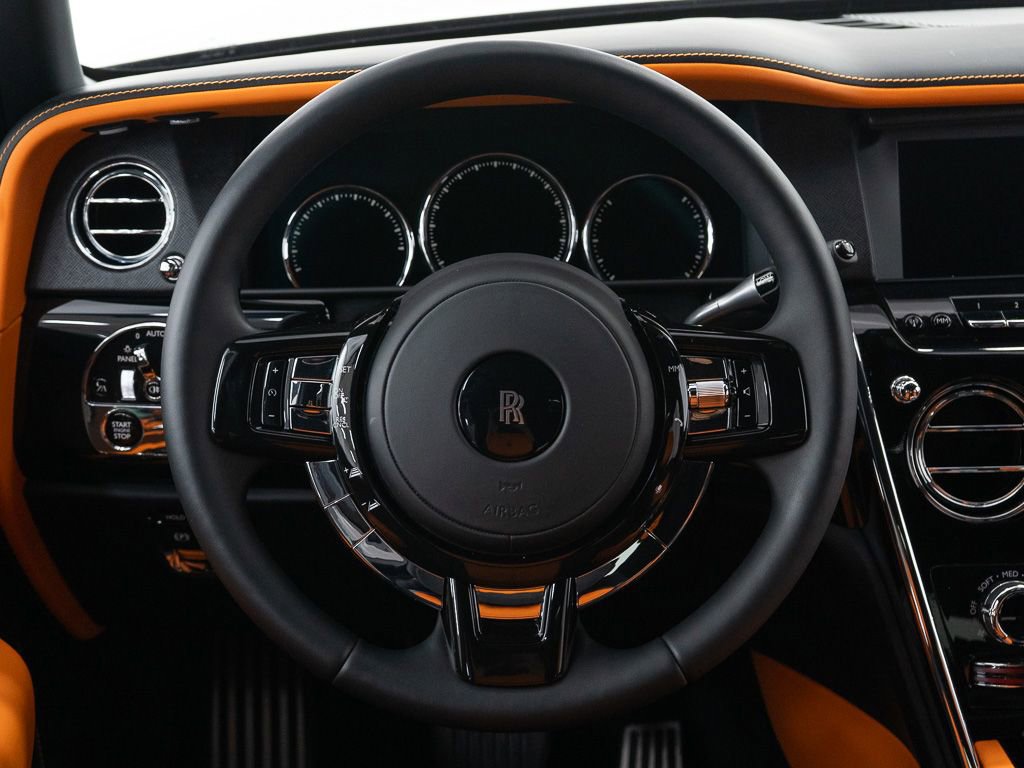 Certified 2023 Rolls-Royce Cullinan AWD/4WD image 36
