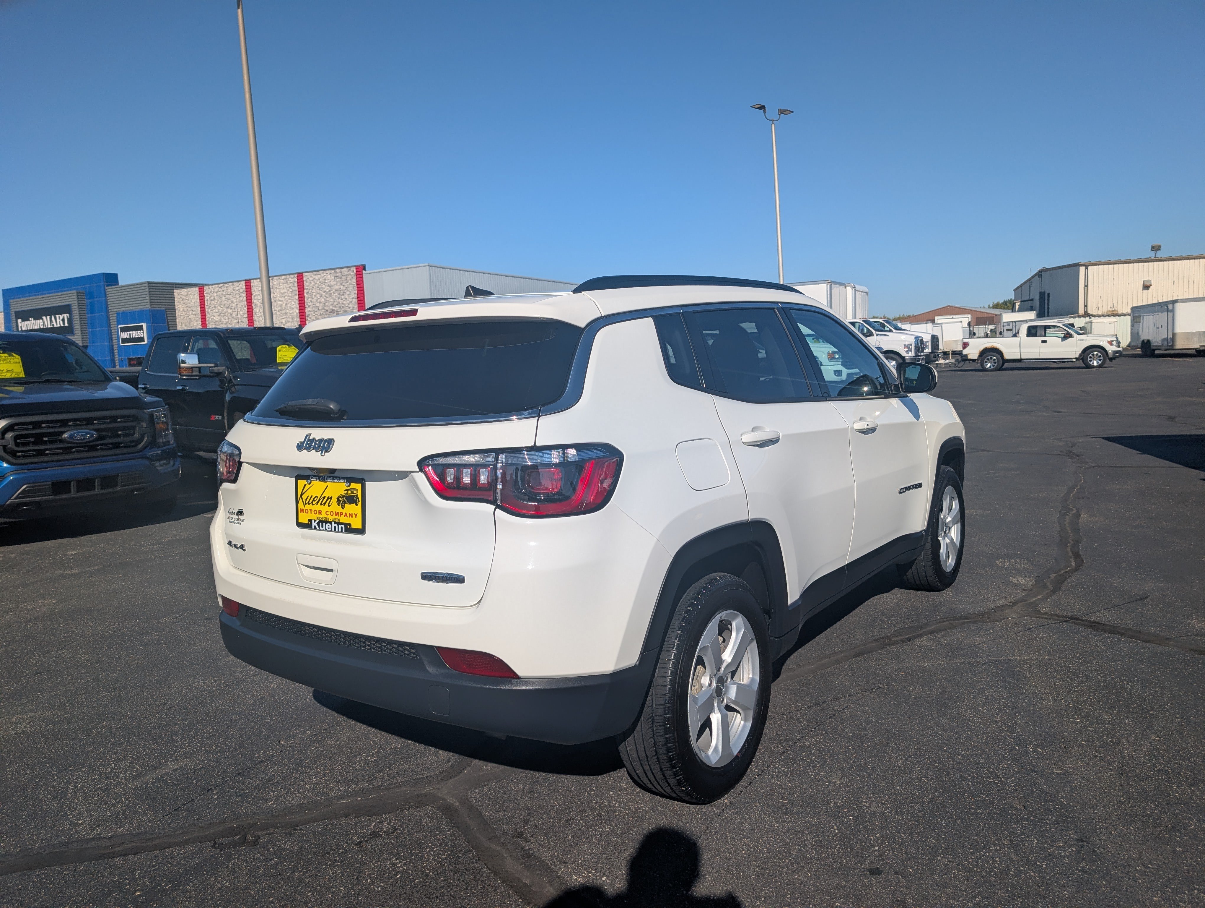 Used 2021 Jeep Compass Latitude w/ Convenience Group AWD/4WD image 8