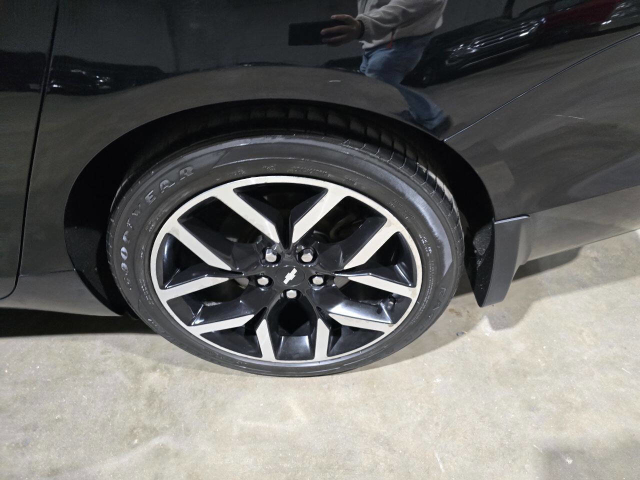 Used 2015 Chevrolet Impala LT image 22