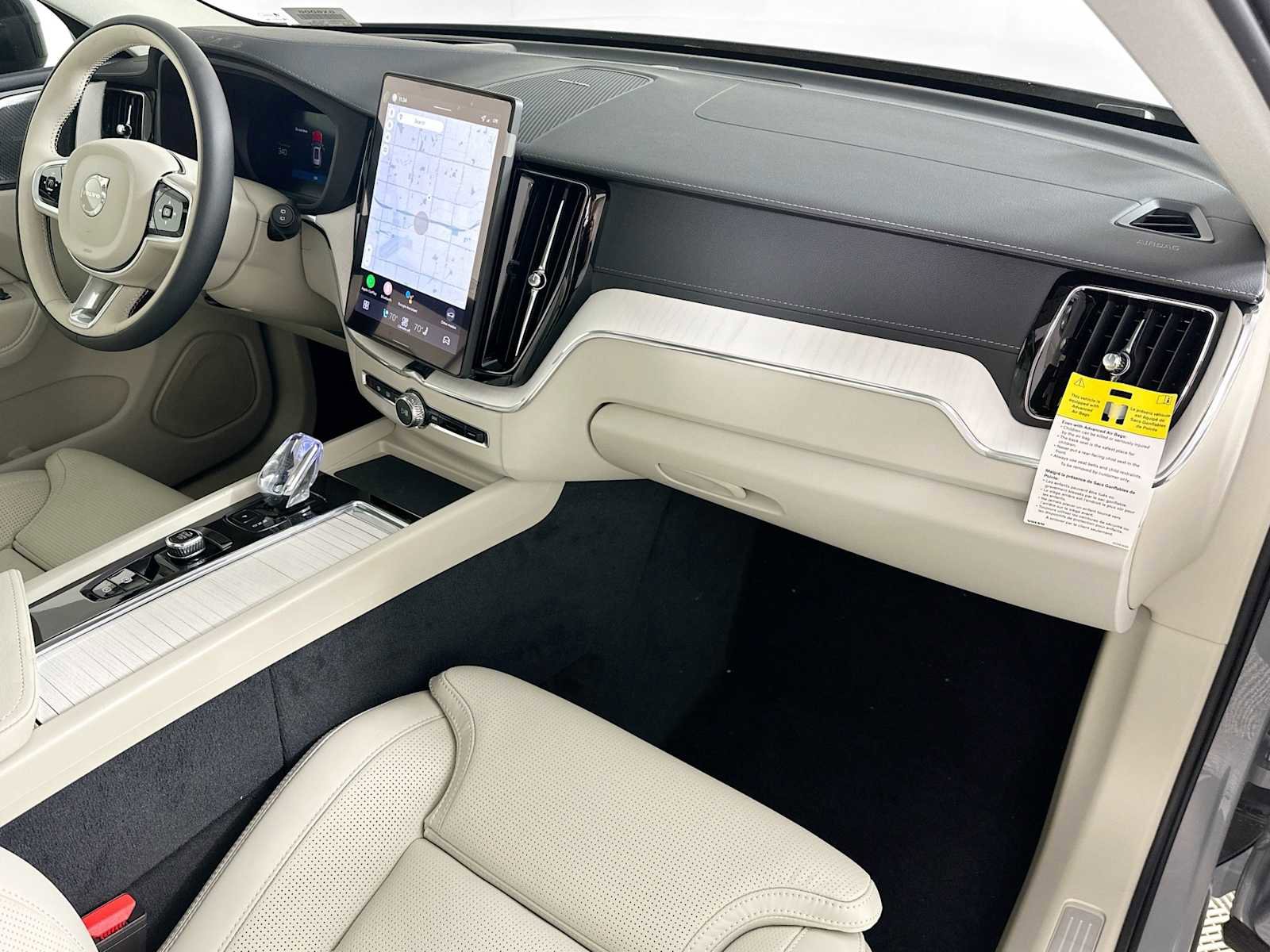 New 2026 Volvo XC60 T8 Ultra w/ Protection Package Premier image 27