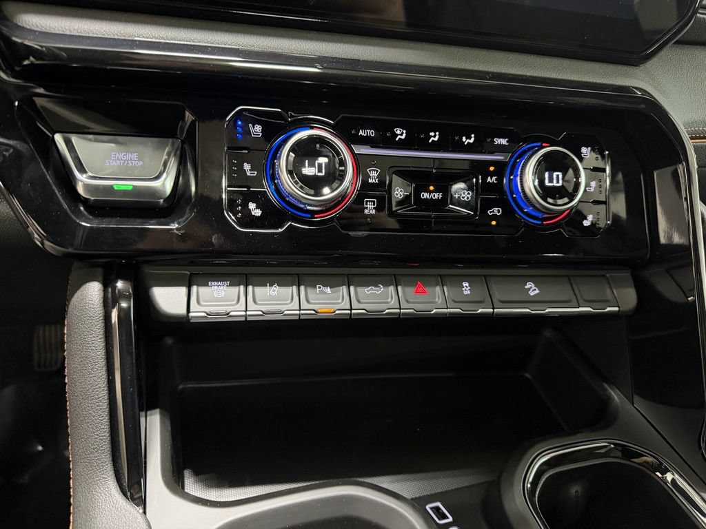 New 2026 GMC Sierra 2500 AT4 w/ AT4 Premium Plus Package AWD/4WD image 21