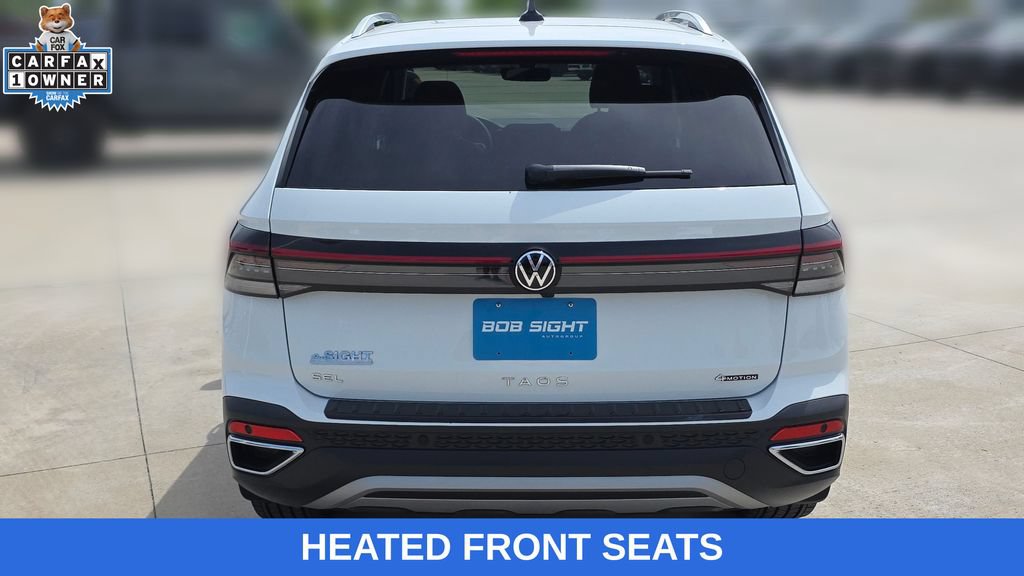 Used 2025 Volkswagen Taos SEL AWD/4WD image 4