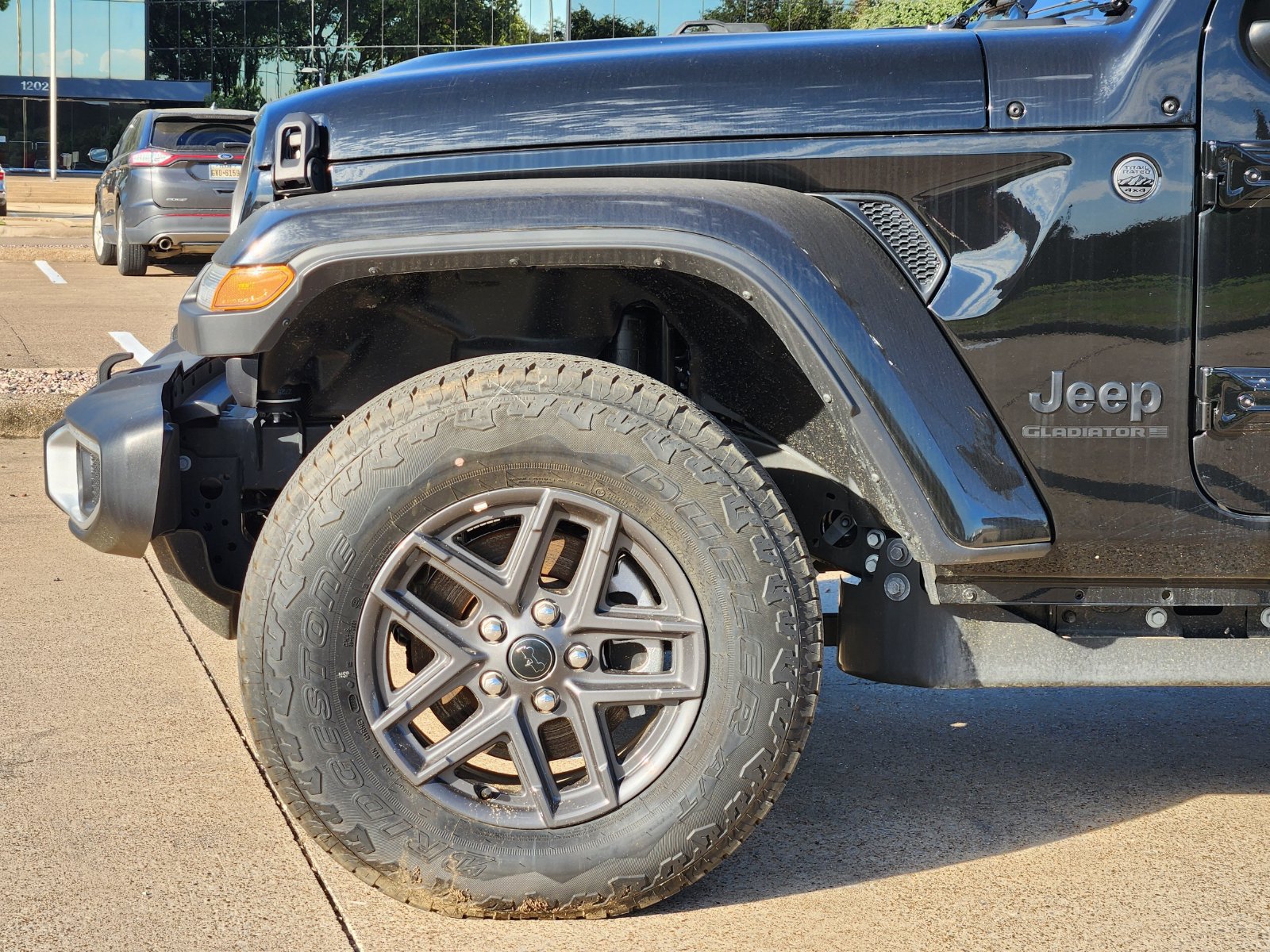 New 2026 Jeep Gladiator Sport AWD/4WD image 8