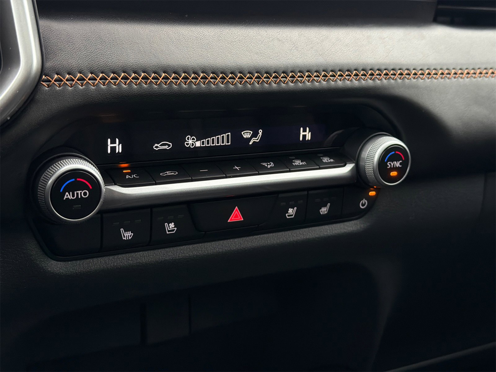 New 2026 MAZDA CX-50 AWD 2.5 Hybrid w/ Cargo Package image 26